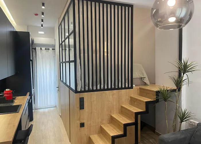 B1 Luxury Studio